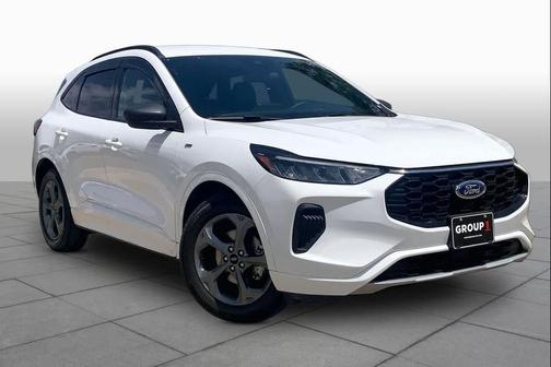 Oxford White 2023 Ford Escape ST-Line