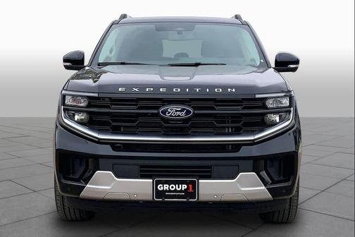 Agate Black Metallic 2026 Ford Expedition Platinum