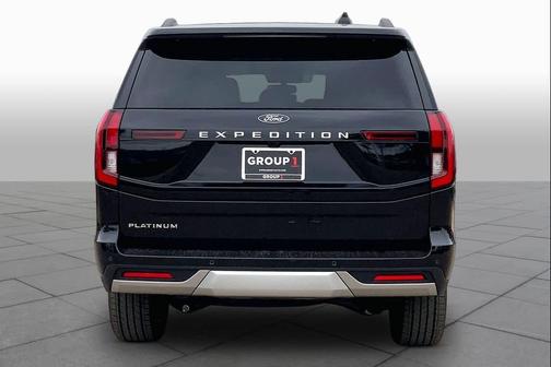 Agate Black Metallic 2026 Ford Expedition Platinum