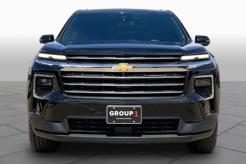 Mosaic Black Metallic 2025 Chevrolet Traverse LT