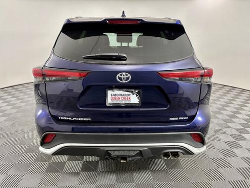 2022 Toyota Highlander XSE