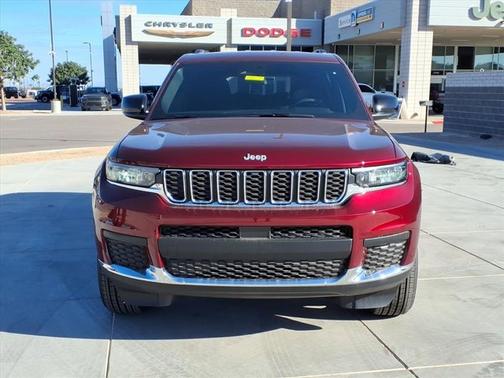 2025 Jeep Grand Cherokee L Laredo