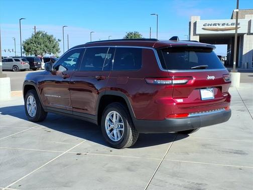 2025 Jeep Grand Cherokee L Laredo