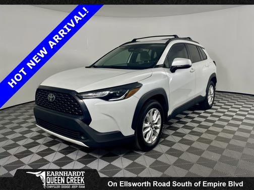 2024 Toyota Corolla Cross LE