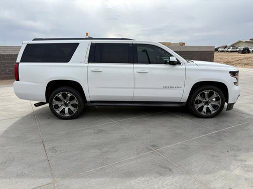 2018 Chevrolet Suburban LT