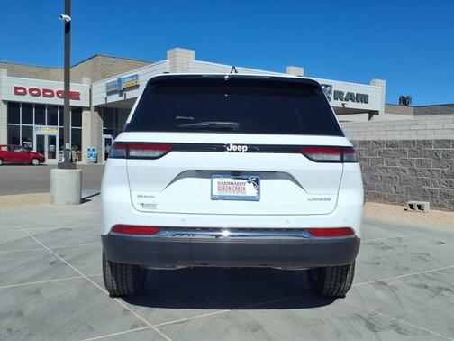 2025 Jeep Grand Cherokee Laredo X