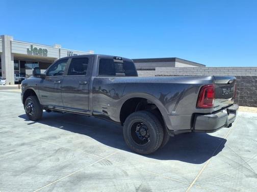 2025 RAM 3500 Laramie
