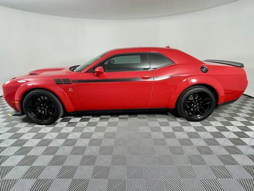 2023 Dodge Challenger R/T Scat Pack Widebody