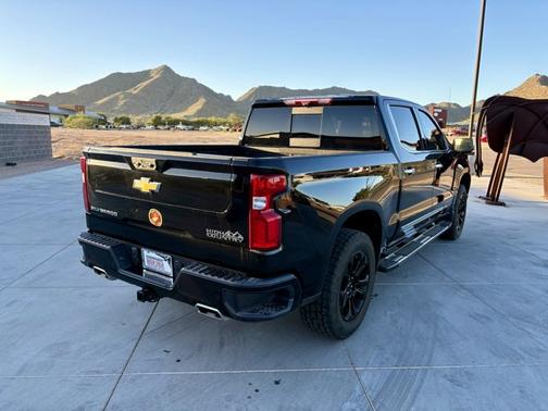 2022 Chevrolet Silverado 1500 High Country