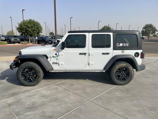 2023 Jeep Wrangler Sport Altitude