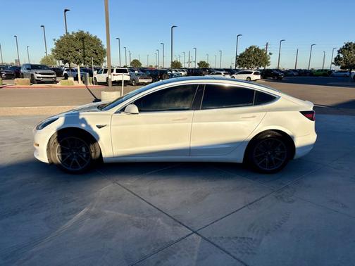 2020 Tesla Model 3 Standard Range