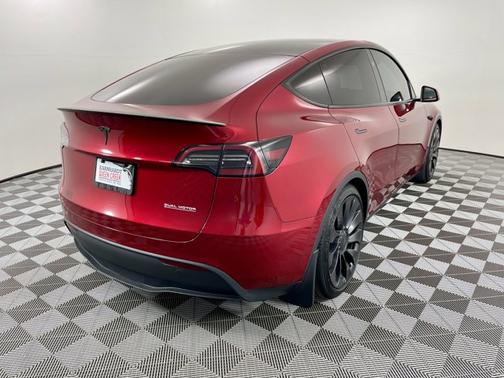 2024 Tesla Model Y Performance