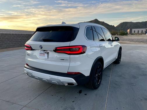 2023 BMW X5 sDrive40i