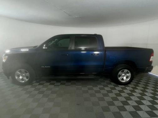 Patriot Blue Pearlcoat 2019 RAM 1500 Big Horn
