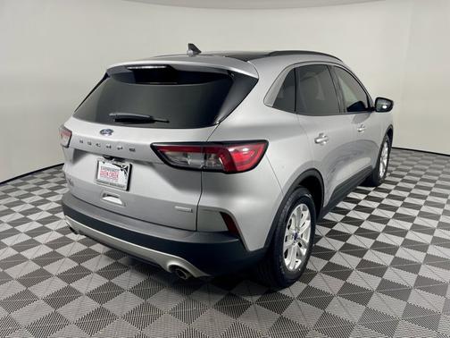 2020 Ford Escape SE
