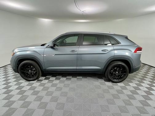 2020 Volkswagen Atlas Cross Sport 2.0T SE w/Technology