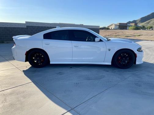 2016 Dodge Charger SRT Hellcat