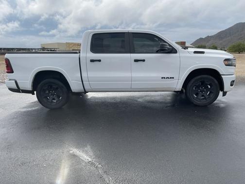 Bright White Clearcoat 2025 RAM 1500 Big Horn