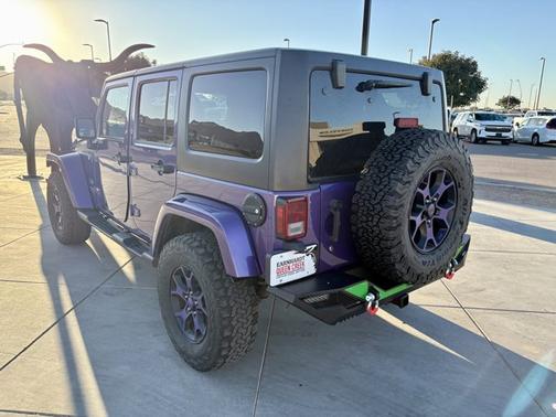 2017 Jeep Wrangler Unlimited Sahara