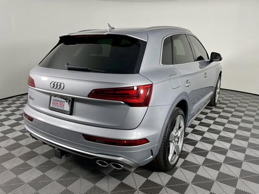 2021 Audi SQ5 Premium Plus