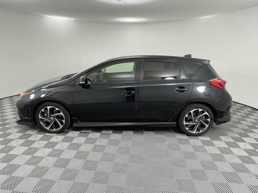 2017 Toyota Corolla iM Base