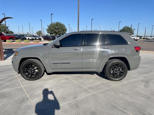 2020 Jeep Grand Cherokee Altitude