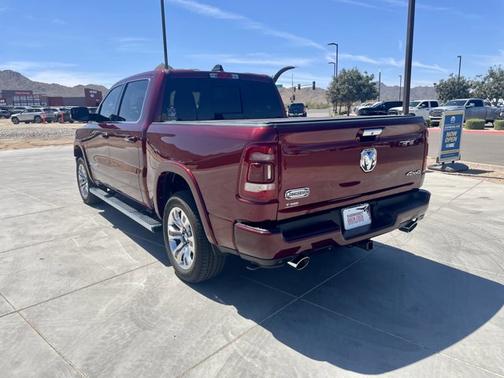 Delmonico Red Pearlcoat 2022 RAM 1500 Longhorn