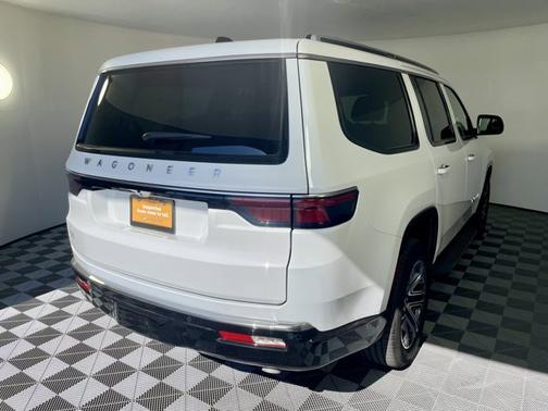 Bright White Clearcoat 2025 Jeep Wagoneer Base