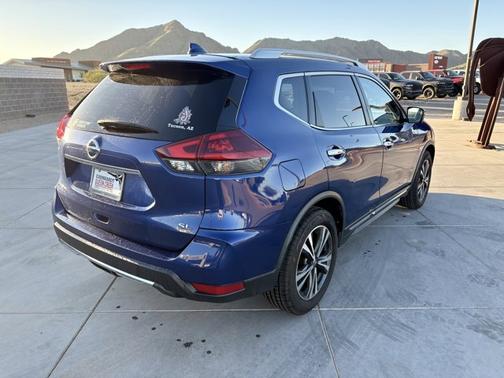 2018 Nissan Rogue SL