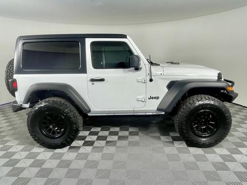 Bright White Clearcoat 2021 Jeep Wrangler Sport S