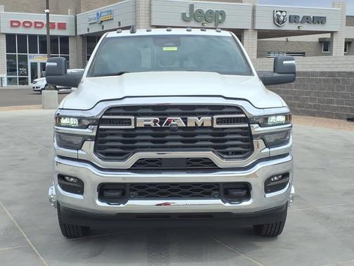 Bright White Clearcoat 2026 RAM 3500 Tradesman