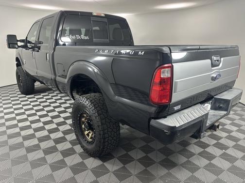 Shadow Black 2016 Ford F-250 Platinum