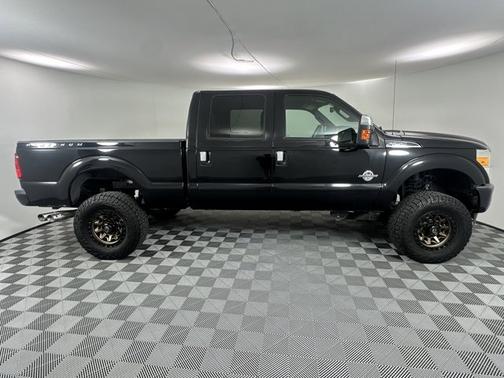 Shadow Black 2016 Ford F-250 Platinum