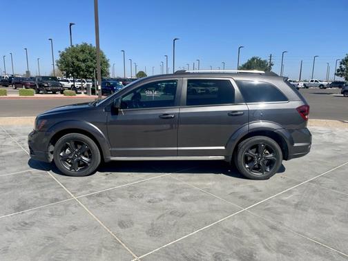 2018 Dodge Journey Crossroad