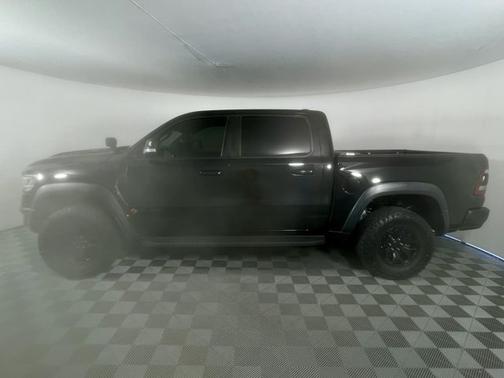 Diamond Black Crystal Pearlcoat 2021 RAM 1500 TRX