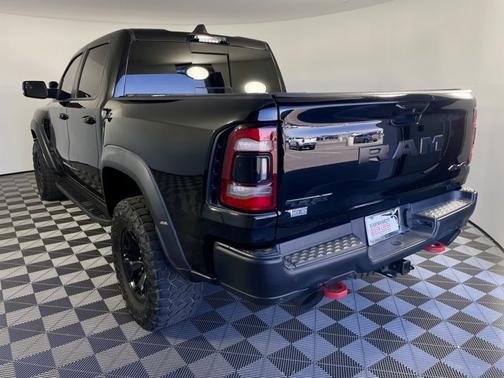 Diamond Black Crystal Pearlcoat 2021 RAM 1500 TRX