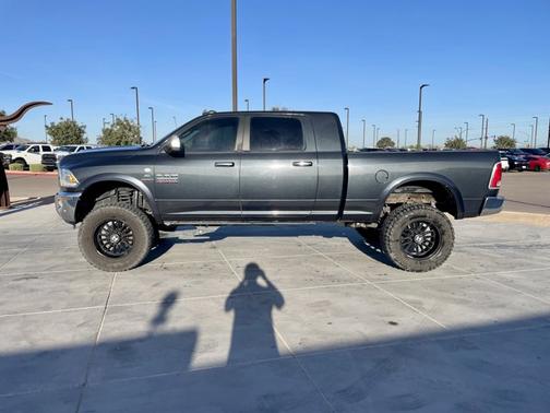 2016 RAM 2500 Laramie