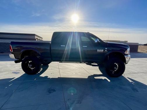 2016 RAM 2500 Laramie