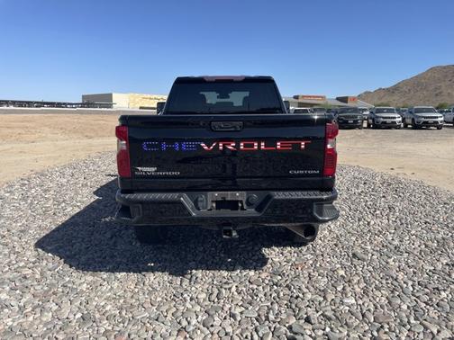 Black 2024 Chevrolet Silverado 2500 Custom