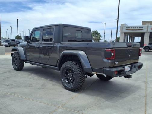 2025 Jeep Gladiator Willys