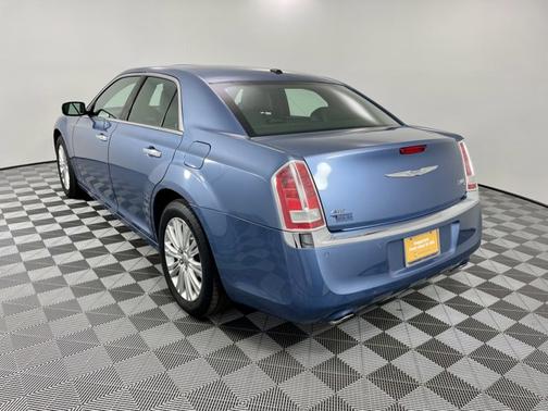 2011 Chrysler 300 300C