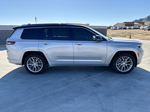 2023 Jeep Grand Cherokee L Summit