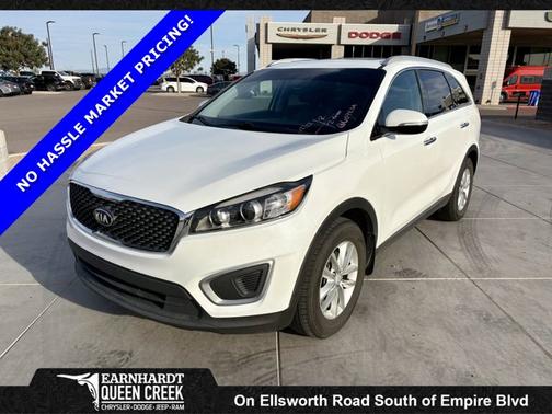 2017 Kia Sorento LX
