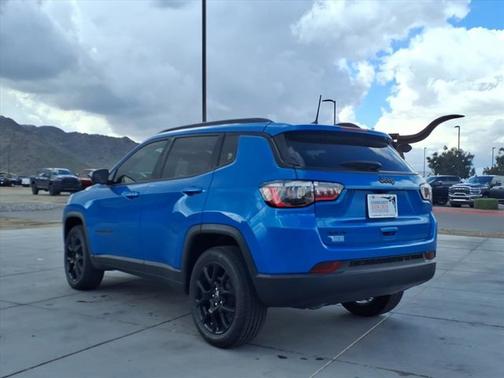 2026 Jeep Compass Latitude Altitude