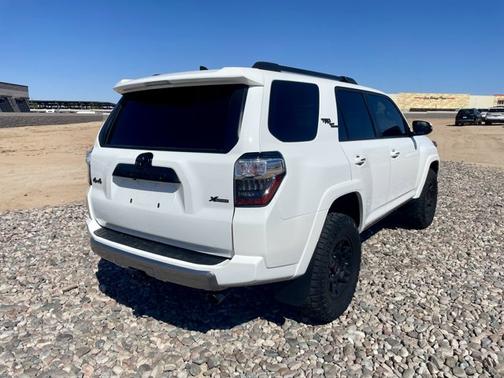 Ice 2024 Toyota 4Runner TRD Off Road