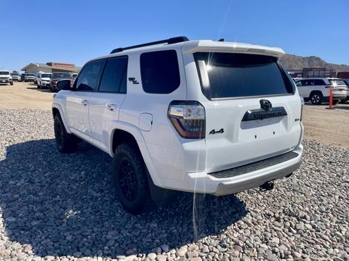 Ice 2024 Toyota 4Runner TRD Off Road