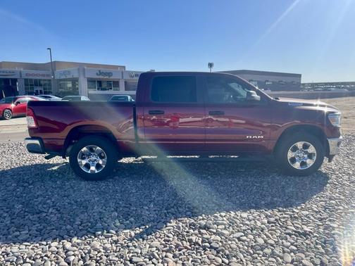 Delmonico Red Pearlcoat 2023 RAM 1500 Big Horn