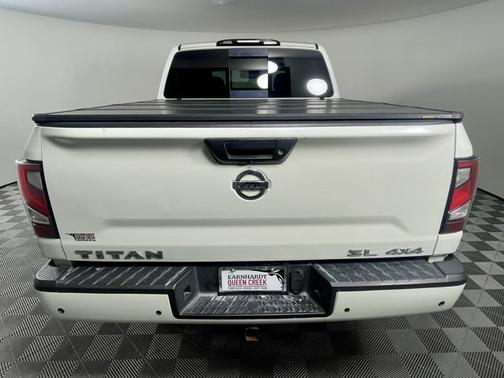 2020 Nissan Titan SL
