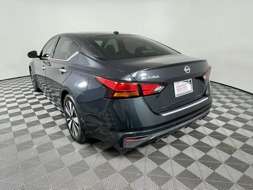 2021 Nissan Altima 2.5 SL