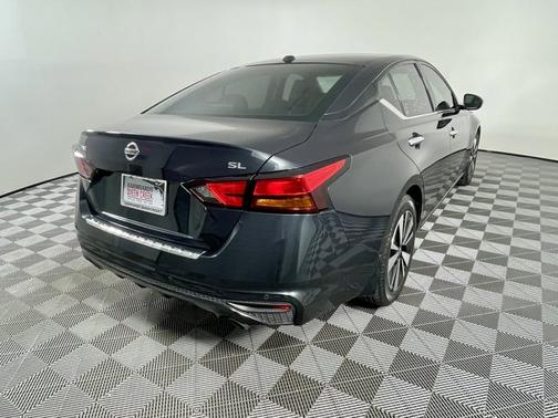2021 Nissan Altima 2.5 SL